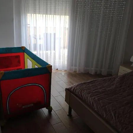 Helena Apartment *